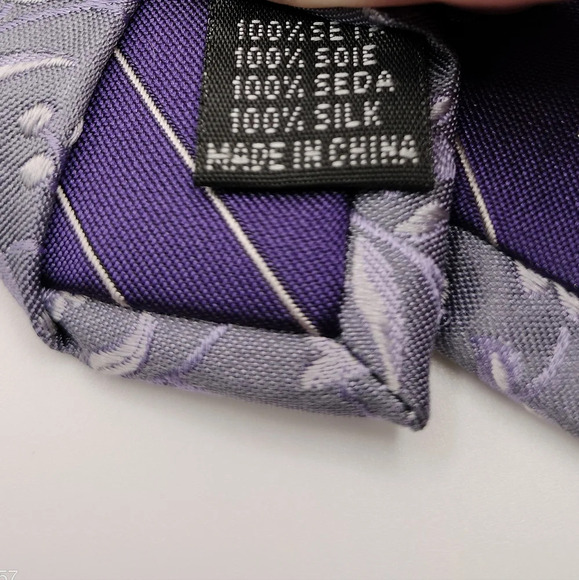 Roberto Villini Couture Silk Necktie Lavender Floral Cottage Core pattern 4 x 58 - Picture 4 of 8